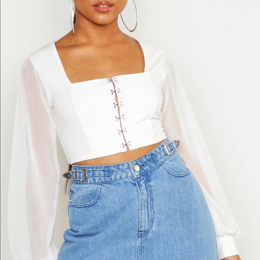 Hook and Eye Cropped Peasant Top